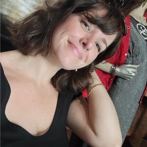 Meet your Posher, Lindsey